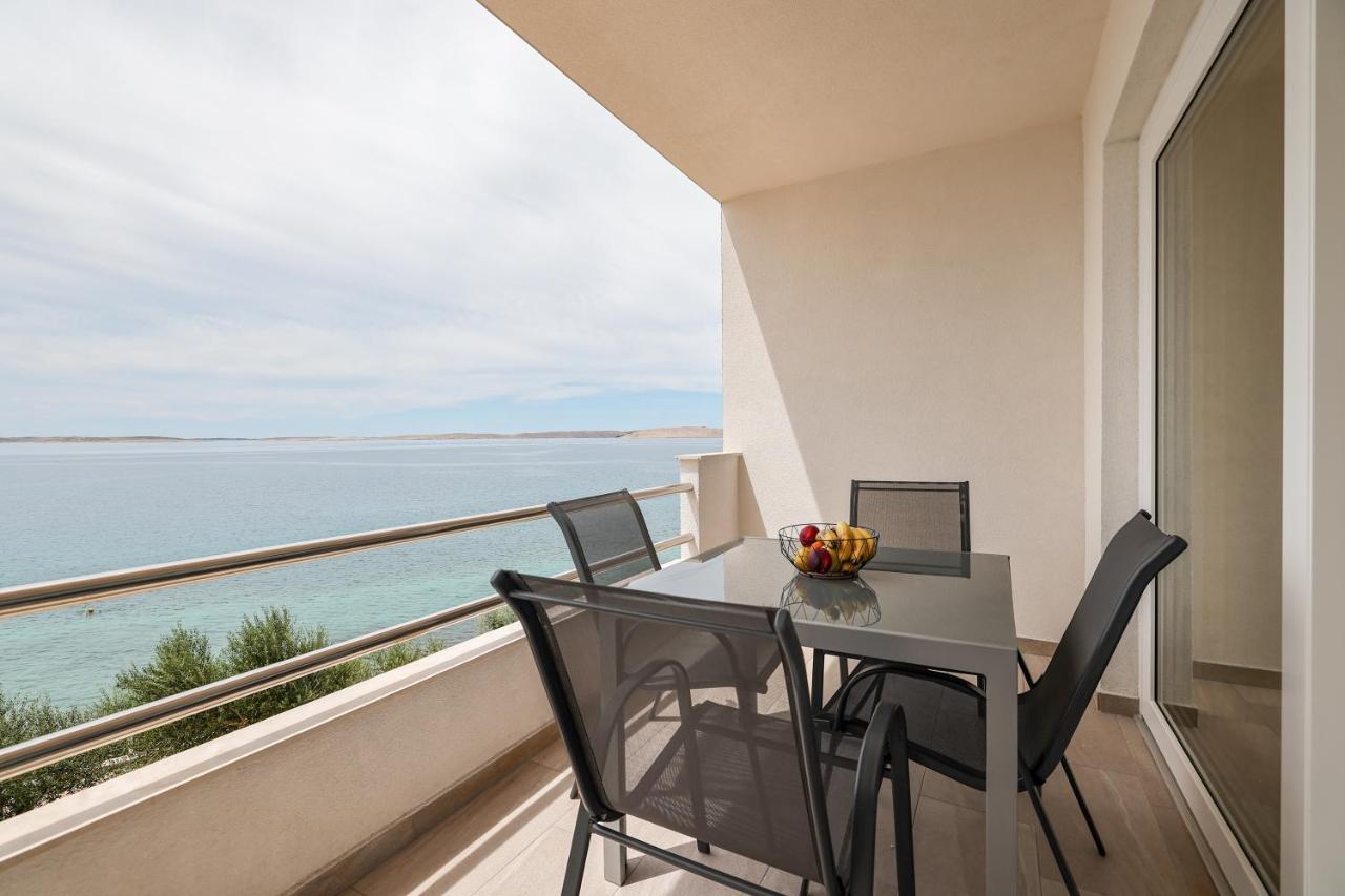 Beachfront Apartments Tic With Seaview Miletici Exterior photo