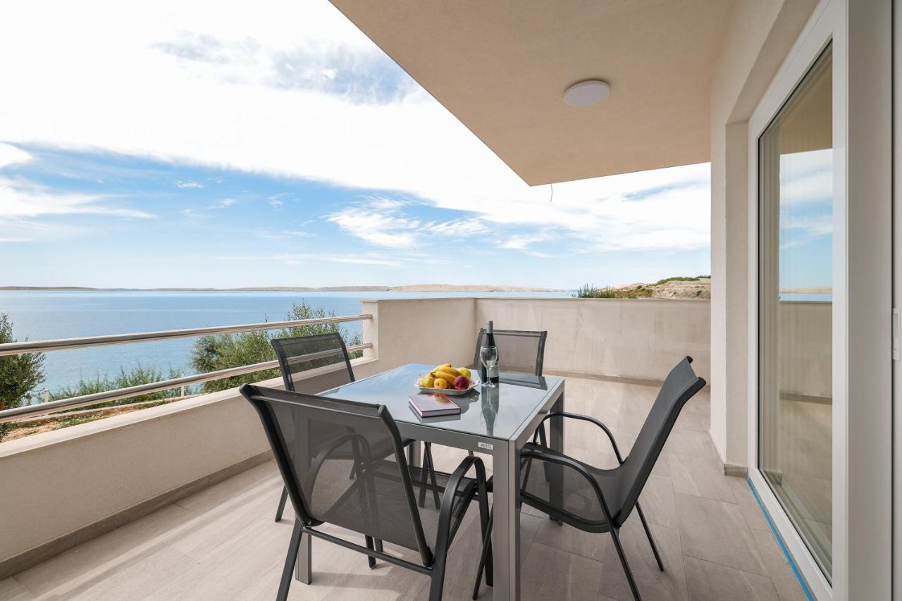 Beachfront Apartments Tic With Seaview Miletici Exterior photo